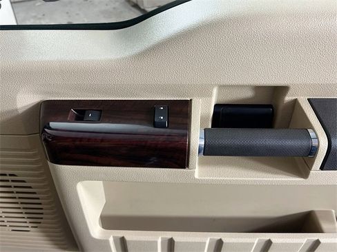 Used 2008 Ford F450 Lariat image 31