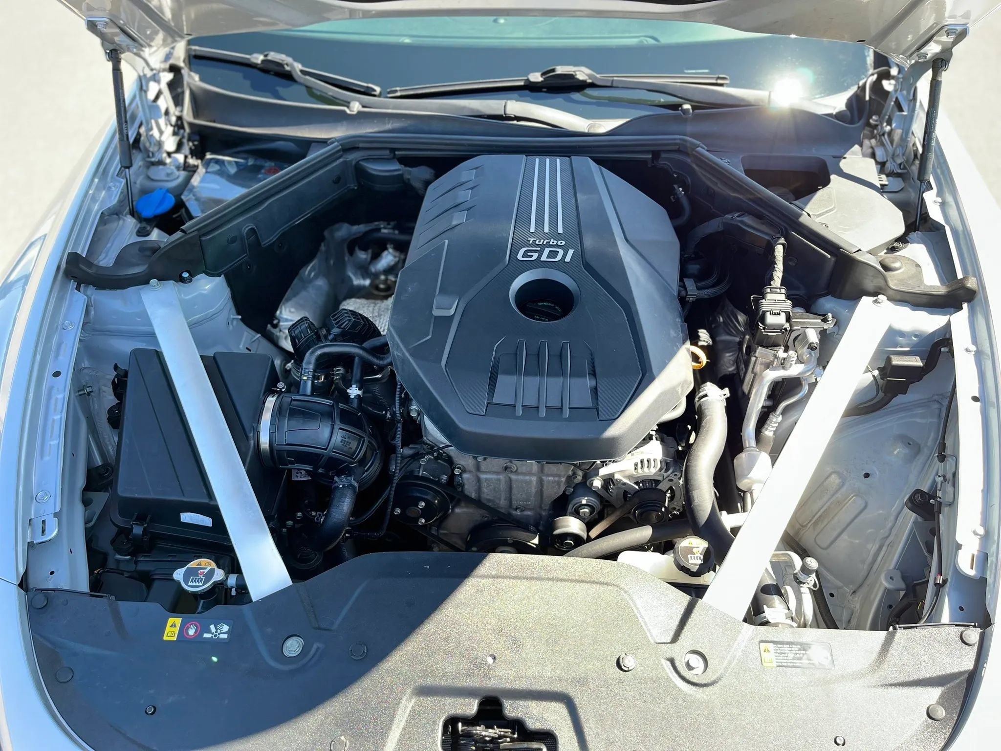 Used 2018 Kia Stinger RWD image 22