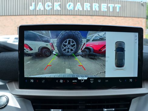 New 2026 Ford Explorer Active w/ Active Comfort Package AWD/4WD image 10