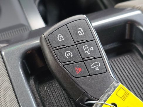 New 2025 GMC Hummer EV 2X image 9