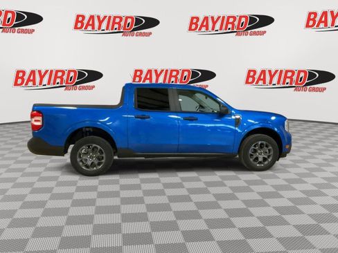 Used 2022 Ford Maverick XLT image 9