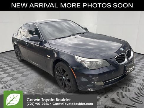 Used 2010 BMW 528i xDrive Sedan AWD/4WD image 1