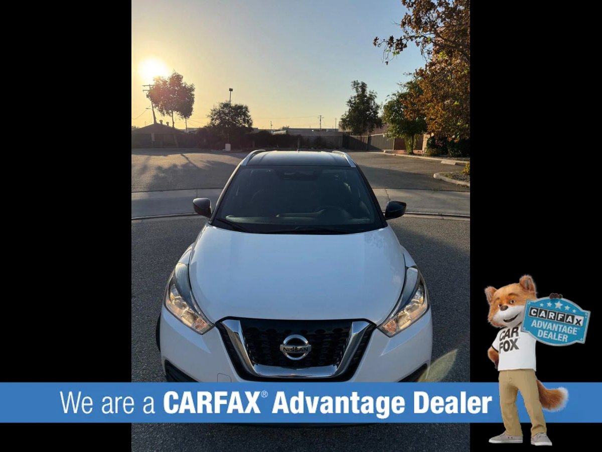 Used 2018 Nissan Kicks SV FWD image 14