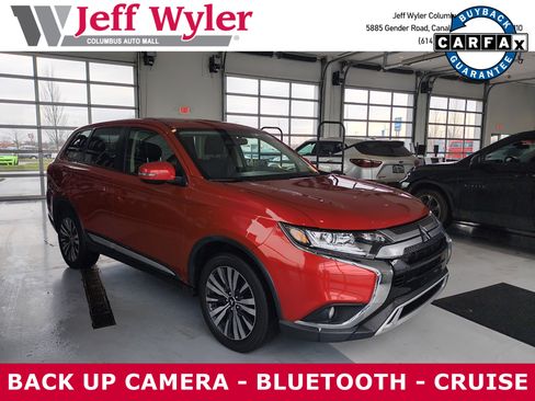 Used 2019 Mitsubishi Outlander ES image 1