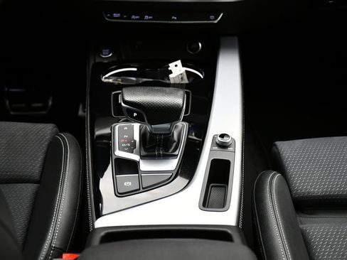Certified 2023 Audi A4 2.0T Premium Plus w/ Premium Plus Package AWD/4WD image 32