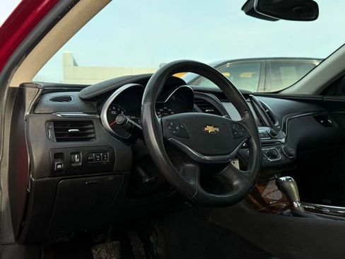 Used 2014 Chevrolet Impala LT image 11