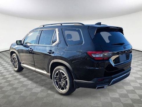 New 2026 Honda Pilot Touring image 4
