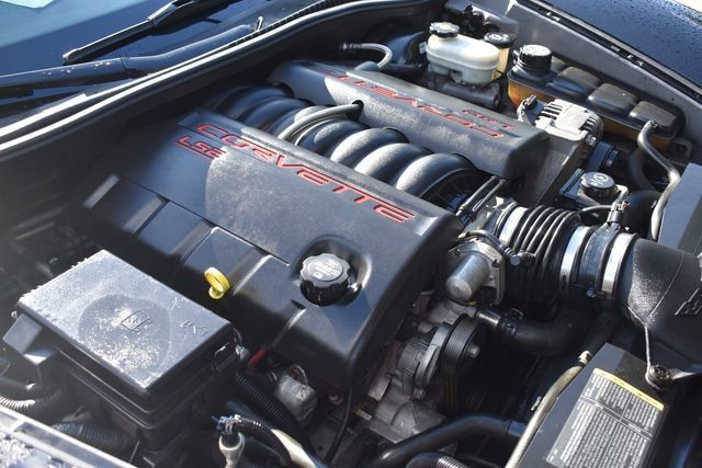 Used 2005 Chevrolet Corvette Convertible w/ Preferred Equipment Group RWD image 31