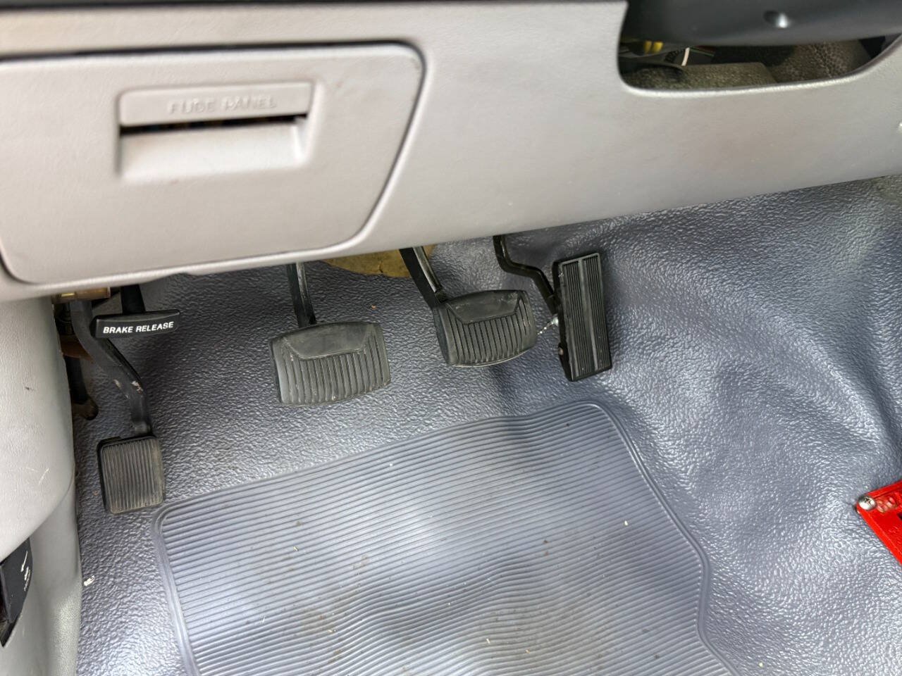 Used 1995 Ford F450 2WD Regular Cab Super Duty image 73