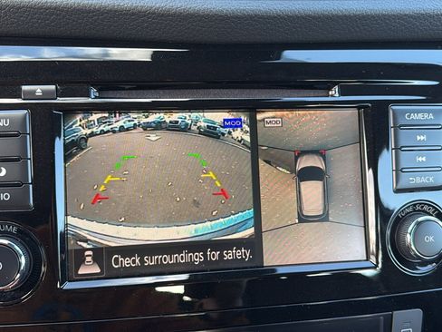 Certified 2022 Nissan Rogue Sport SV w/ Technology Package image 14