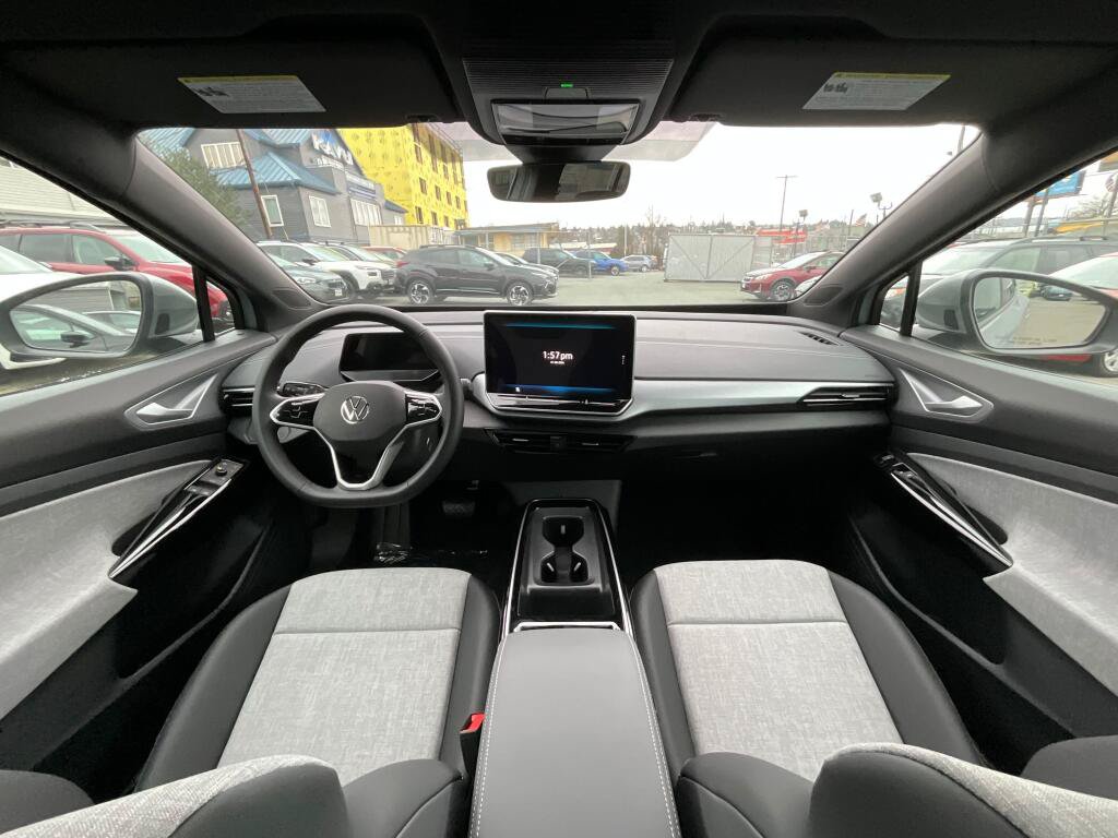 New 2026 Volkswagen ID.4 Pro AWD/4WD image 16