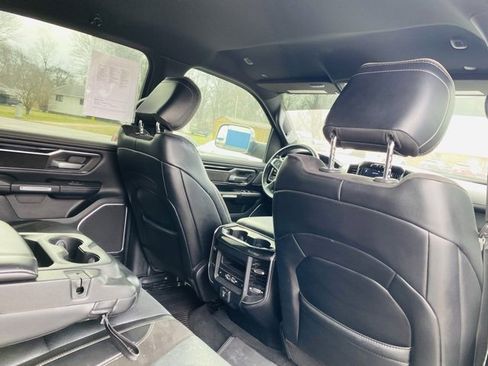 Used 2019 RAM 1500 Laramie image 13