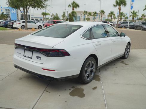 New 2026 Honda Accord EX-L image 5