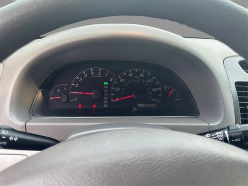 Used 2005 Toyota Camry LE FWD image 20