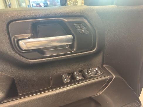 Used 2020 Chevrolet Silverado 2500 W/T w/ WT Convenience Package image 9