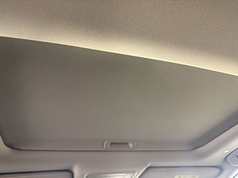 Used 2025 Honda CR-V EX-L image 24