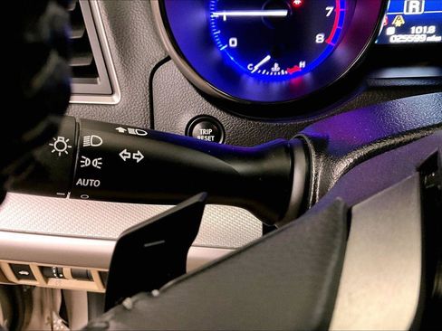 Used 2018 Subaru Legacy 2.5i Premium image 30