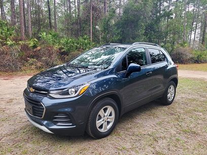 Used 2021 Chevrolet Trax LT w/ LT Convenience Package