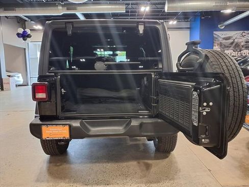 Certified 2021 Jeep Wrangler Unlimited Sport S image 10