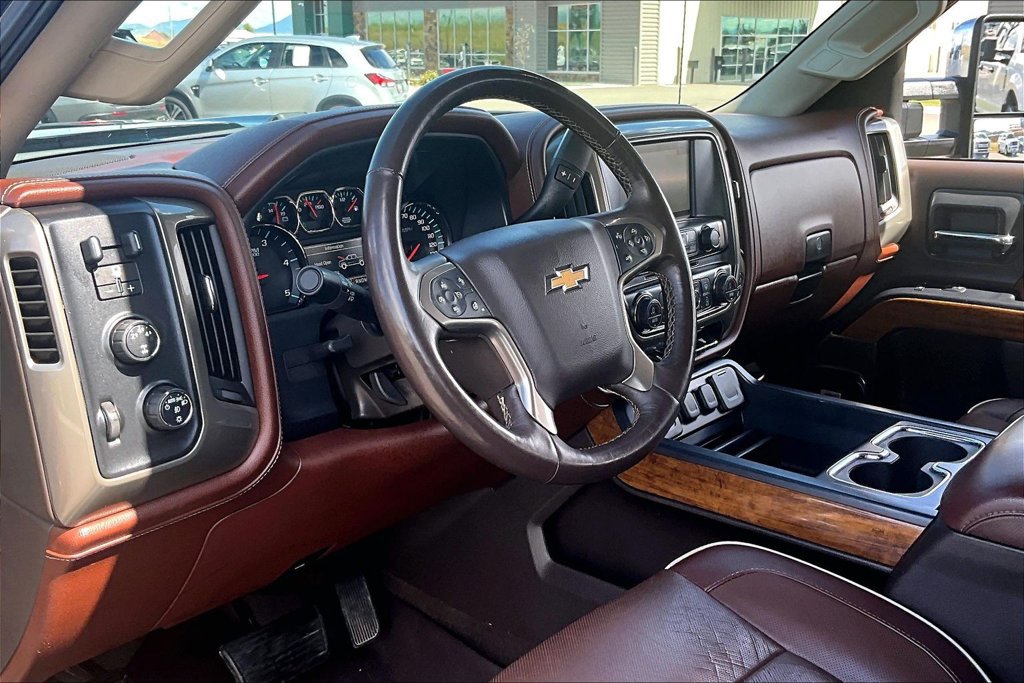 Used 2016 Chevrolet Silverado 2500 High Country w/ Duramax Plus Package AWD/4WD image 14