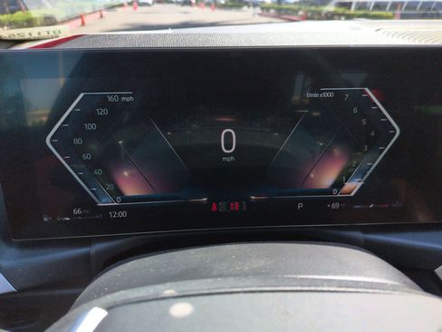 Used 2023 BMW 330i Sedan w/ Convenience Package image 20