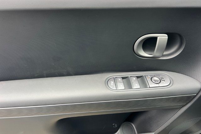 New 2027 Hyundai Ioniq 5 SEL RWD image 10