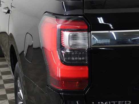 Used 2021 Ford Expedition Max Limited AWD/4WD image 20