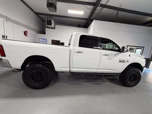 Used 2015 RAM 2500 SLT AWD/4WD image 5