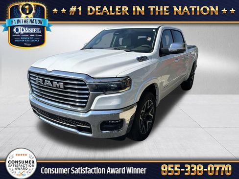 Used 2025 RAM 1500 Laramie AWD/4WD image 1
