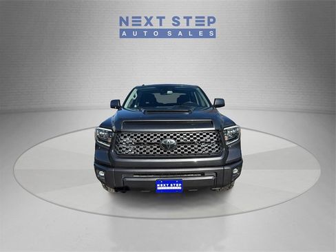 Used 2018 Toyota Tundra SR5 image 2