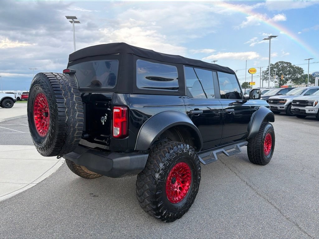 Used 2022 Ford Bronco 4-Door AWD/4WD image 4