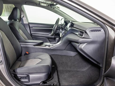 Used 2023 Toyota Camry LE FWD image 43
