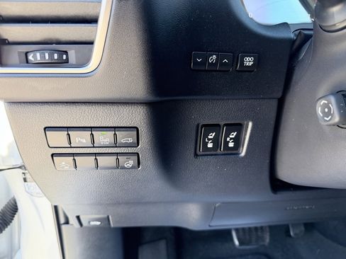 Used 2016 Lexus NX 200t FWD image 20