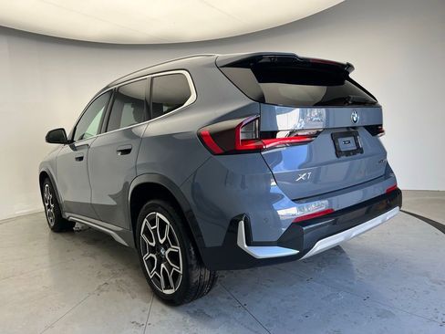 Used 2025 BMW X1 xDrive28i image 4