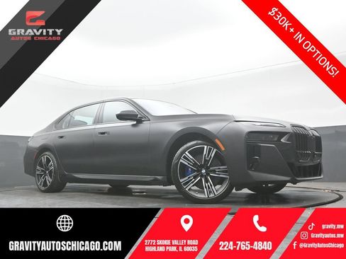 Used 2023 BMW i7 xDrive60 AWD/4WD image 1