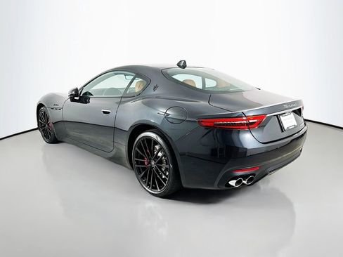 Used 2024 Maserati GranTurismo Modena image 3