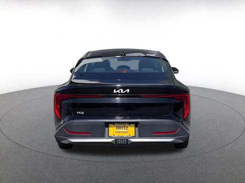 Used 2025 Kia K4 LXS image 12