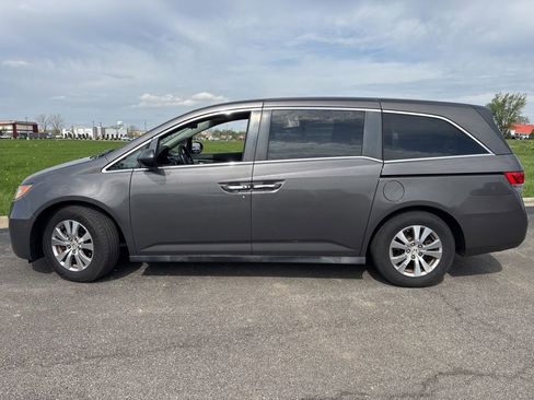 Used 2014 Honda Odyssey EX image 5