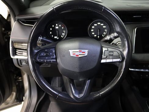 Used 2020 Cadillac XT4 Premium Luxury image 41