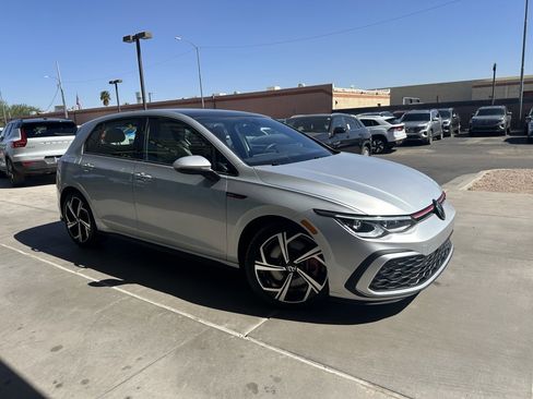 Used 2024 Volkswagen GTI SE image 5