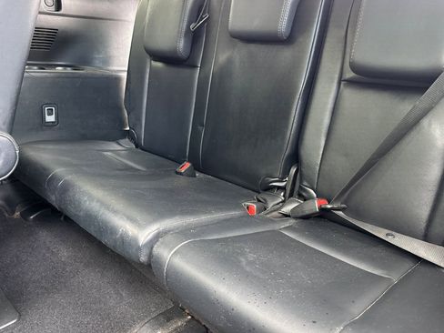 Used 2016 Toyota Highlander XLE AWD/4WD image 32