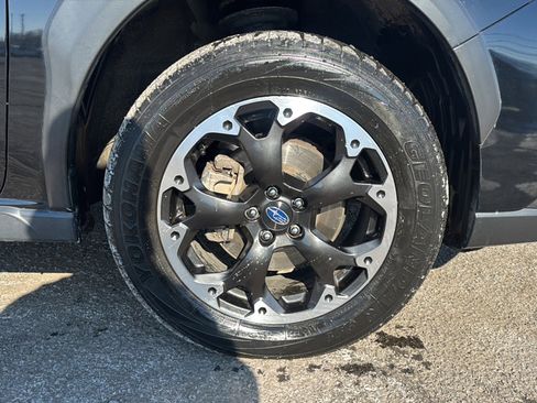 Used 2023 Subaru Crosstrek 2.0i image 41