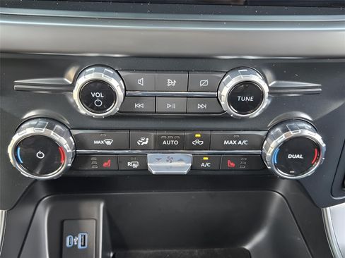 Used 2024 Ford F150 XLT w/ Equipment Group 302A MID RWD image 18