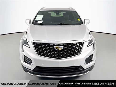 Used 2020 Cadillac XT5 Premium Luxury image 2