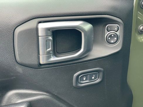 Used 2022 Jeep Wrangler Unlimited Sport image 20