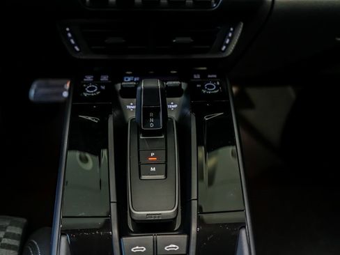 Used 2026 Porsche 911 Carrera GTS image 20