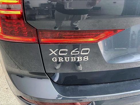 New 2026 Volvo XC60 B5 Ultra w/ Climate Package AWD/4WD image 27