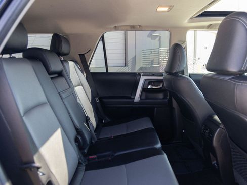 Used 2023 Toyota 4Runner SR5 Premium w/ Moonroof Package AWD/4WD image 30