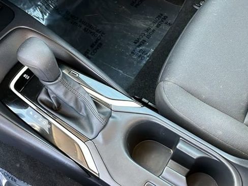 Used 2025 Toyota Corolla LE w/ LE Premium Package image 14