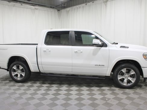 Used 2020 RAM 1500 Laramie w/ Sport Appearance Package AWD/4WD image 28